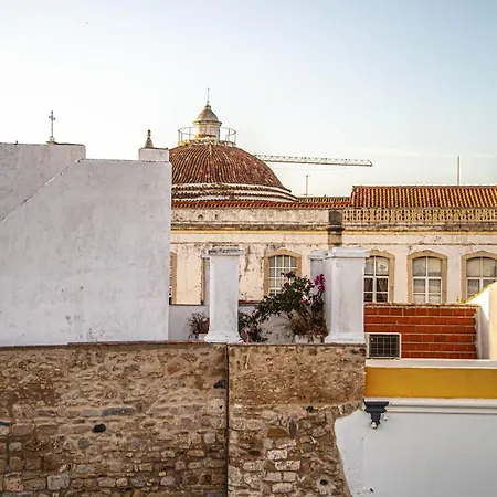 Casa Do Arco Da Nyaraló Faro